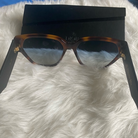 Dior DIORID1 Sunglasses - Picture 3 of 7